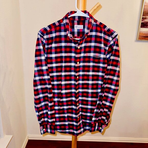 Gap Men’s Standard Fit Button-Up Shirt – Red Navy White Plaid, Size S - Picture 1 of 3